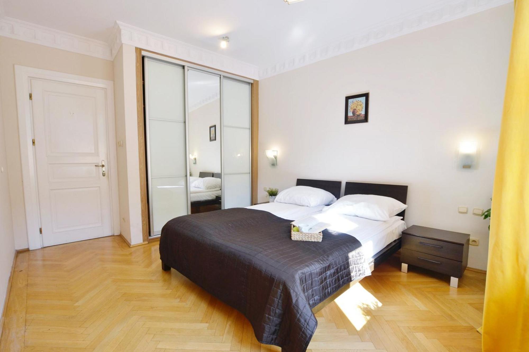 P&J Apartments Floriańska Kraków Zewnętrze zdjęcie